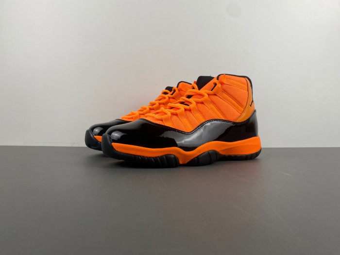Air Jordan 11 Retro "Black Orange" CT8012-800