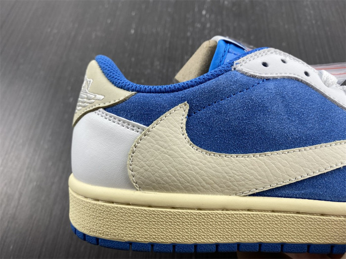 FRAGMENT DESIGN X TRAVIS SCOTT X NIKE AIR JORDAN 1 LOW CQ4277-212