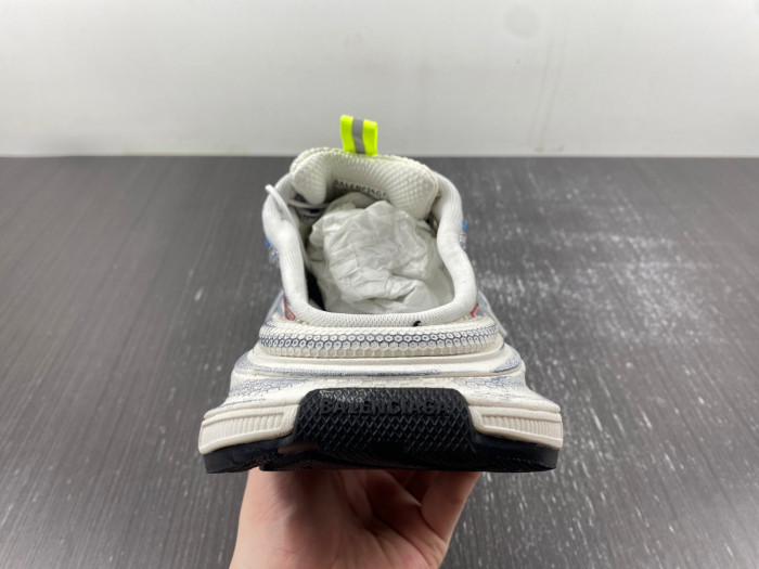 BLCG 3XL SNEAKER 742682W2XL1 2032