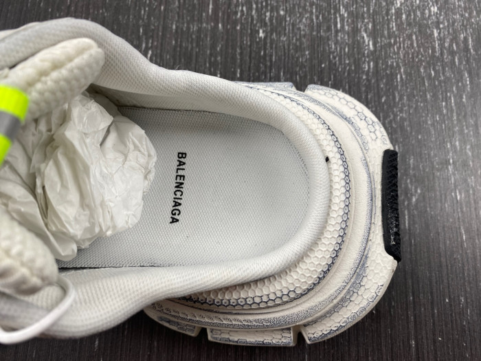 BLCG 3XL SNEAKER 742682W2XL1 2032