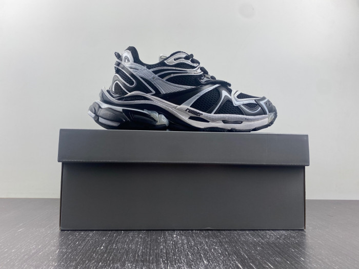 BLCG RUNNER SNEAKER 779066-W3RBXP-0213