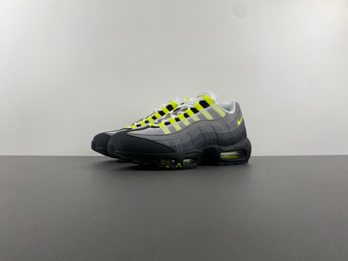 Nike Air Max 95 OG Neon | CT1689-001