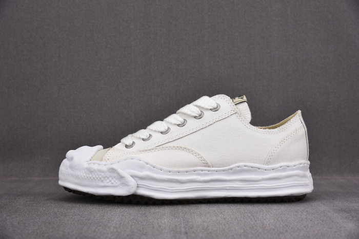 MAISON MIHARA YASUHIRO SNEAKER