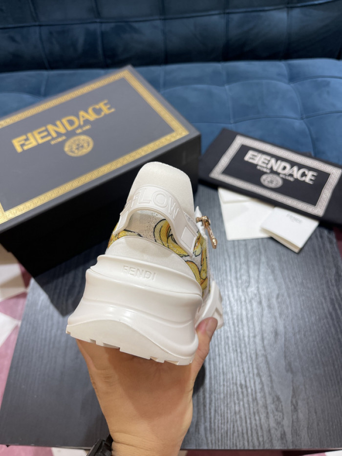 FEND1 SNEAKER