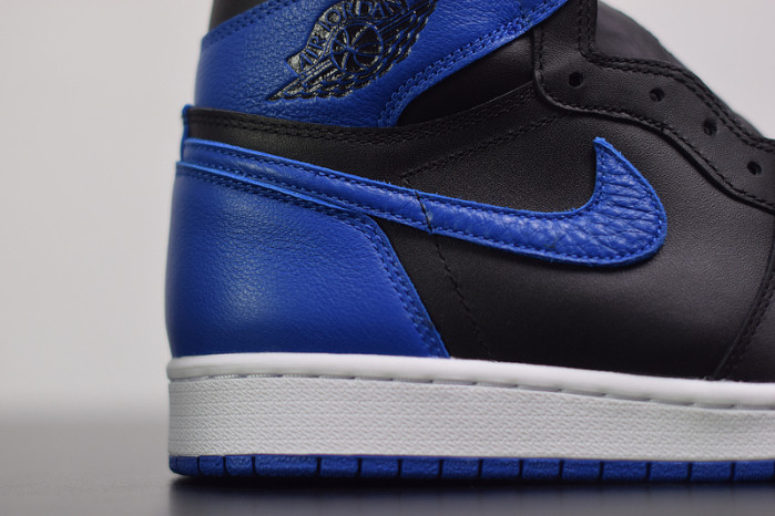 Air Jordan 1 Retro Royal (2017) 555088-007