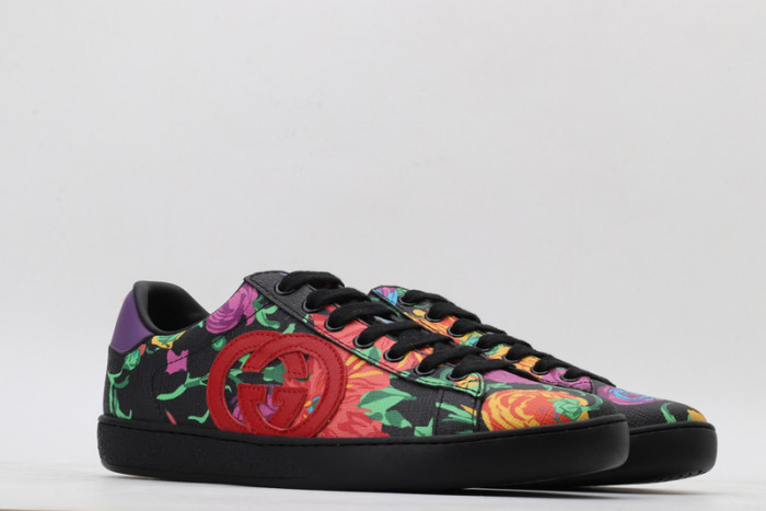 Gu66 Ace Embroidered Low-Top Sneaker