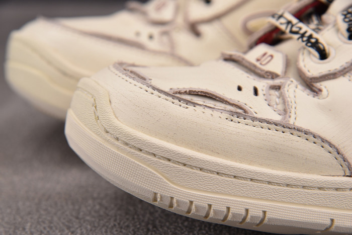BLCG Hamptons Worn-out Sneaker 841765 WCURS 9960